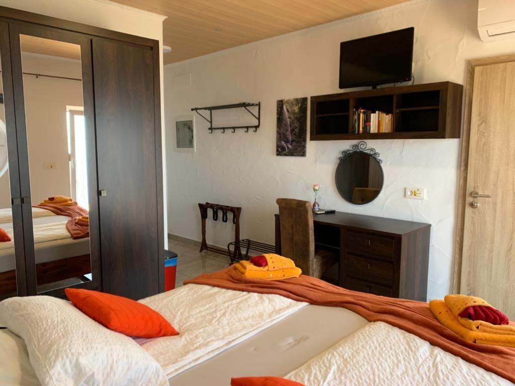 Hrlos Piratas - Ferien Haus La Palma - Good Wlan !! Tijarafe Dış mekan fotoğraf